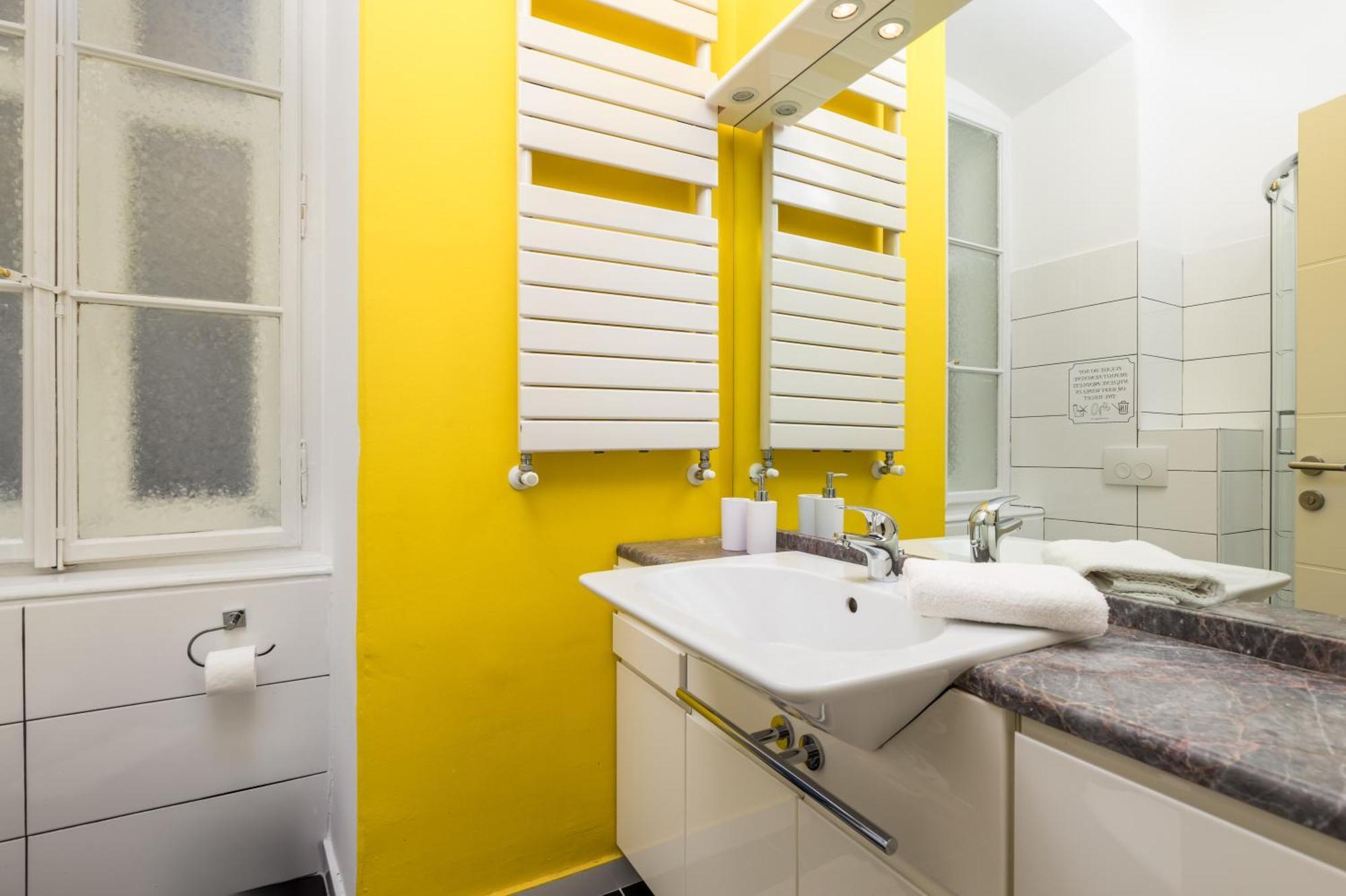 Apartments & Rooms One World Rijeka Exterior photo
