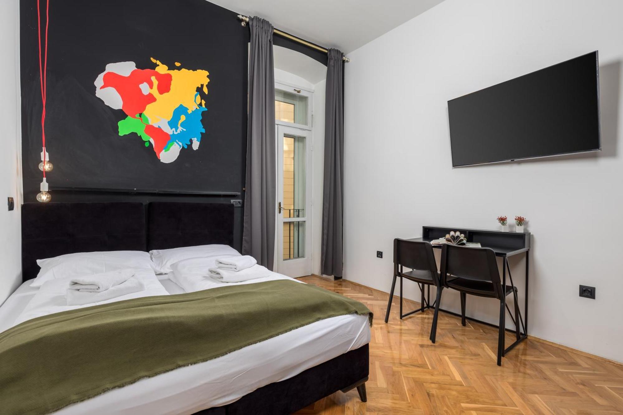 Apartments & Rooms One World Rijeka Exterior photo