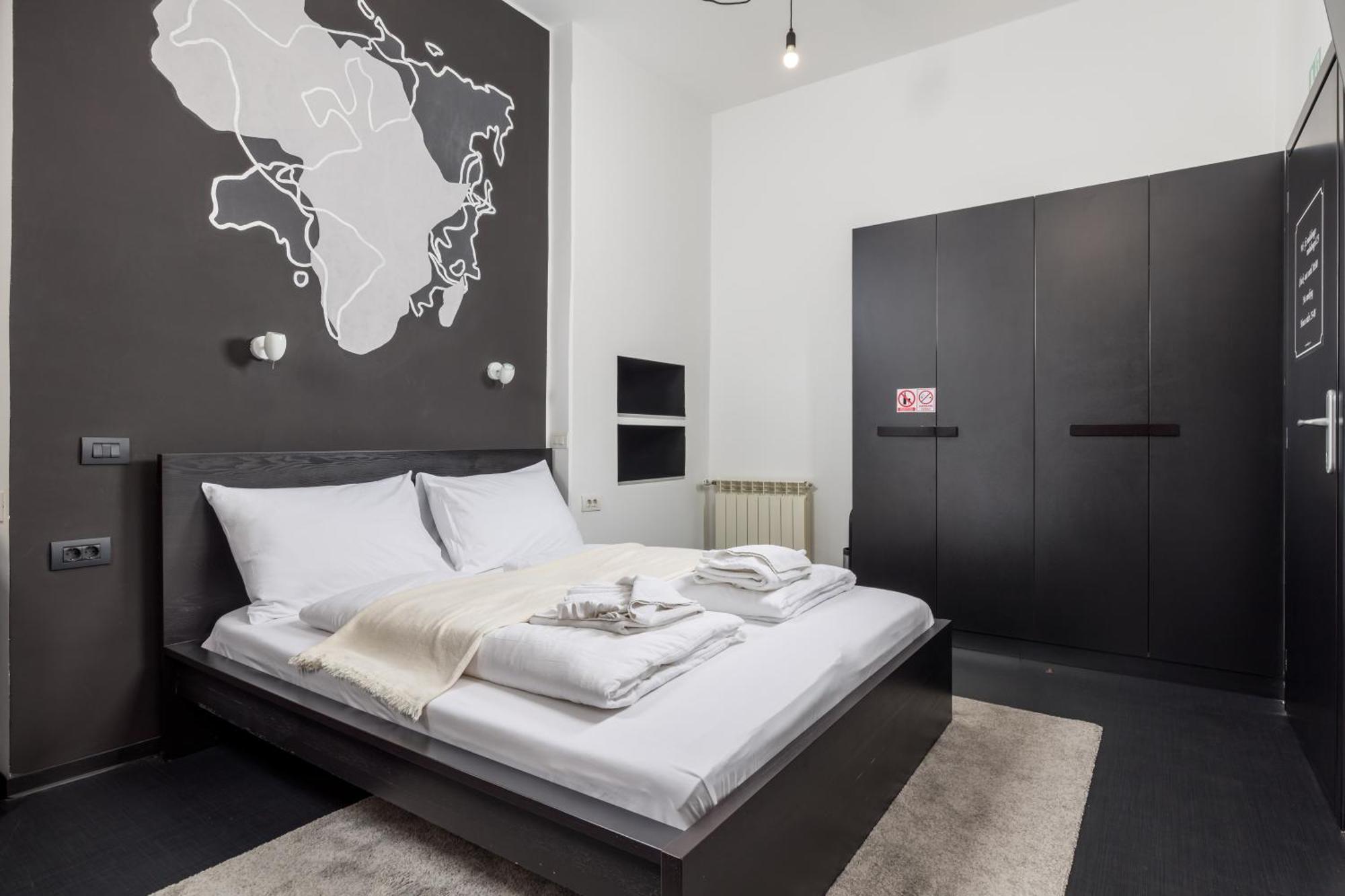 Apartments & Rooms One World Rijeka Exterior photo