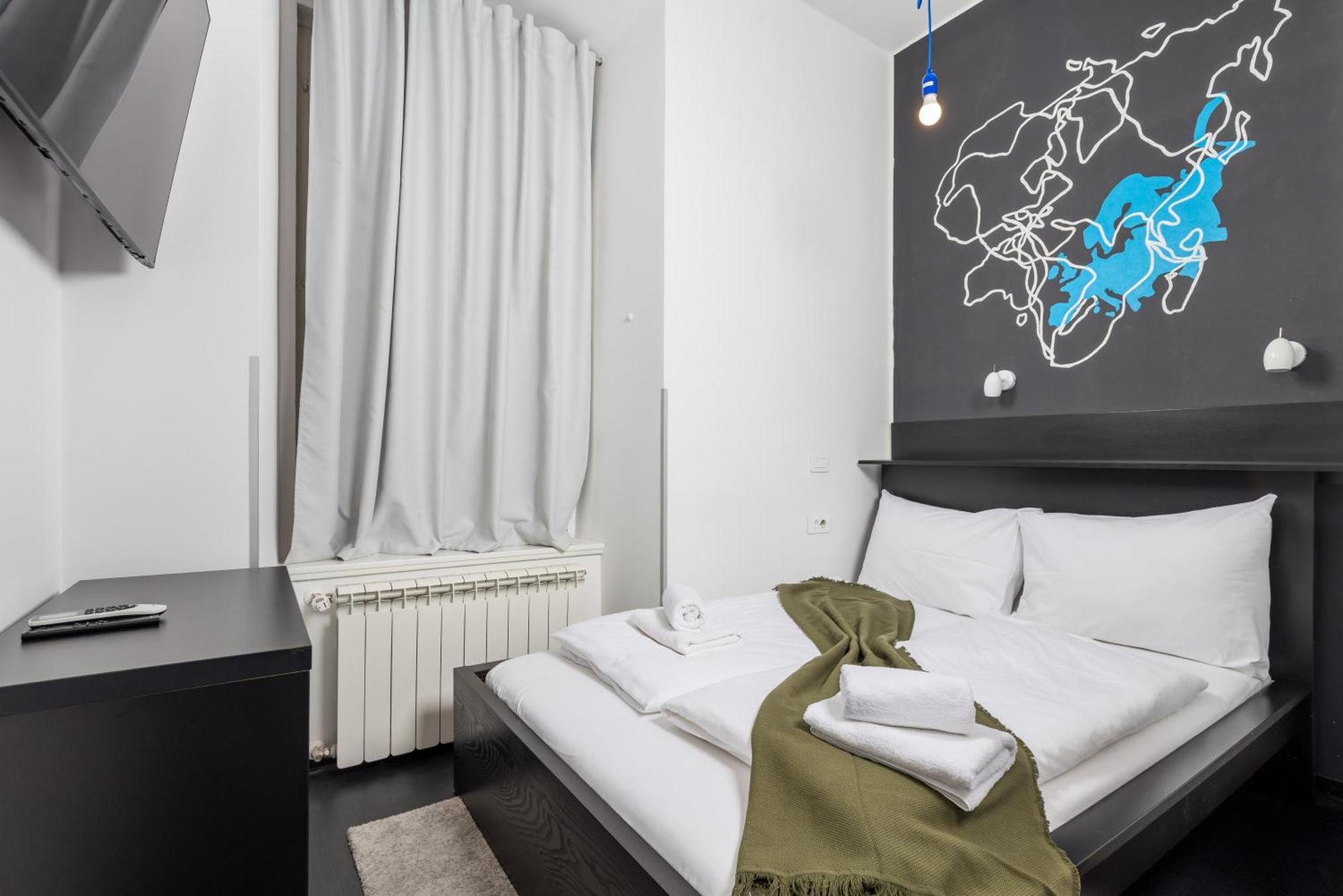 Apartments & Rooms One World Rijeka Exterior photo