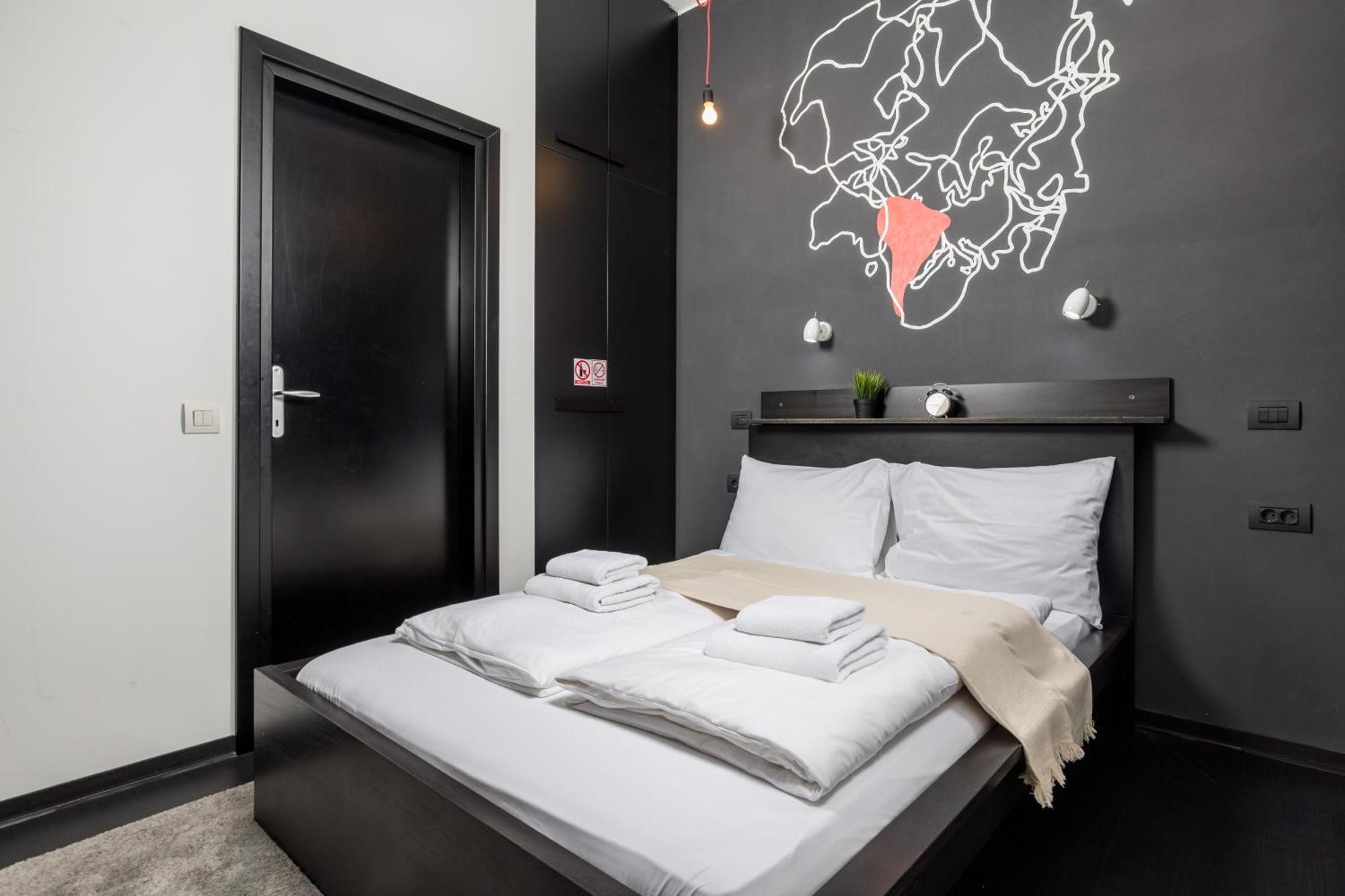 Apartments & Rooms One World Rijeka Exterior photo